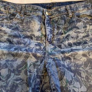 Platinum Ankle Jeans